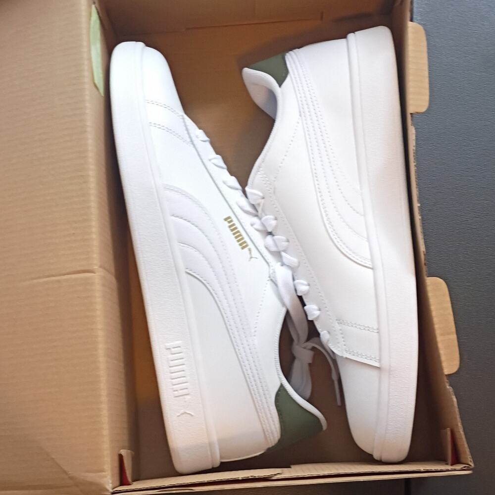 PUMA Men’s White/Green Low Top Lace-Up Athletic Sneakers New No Box